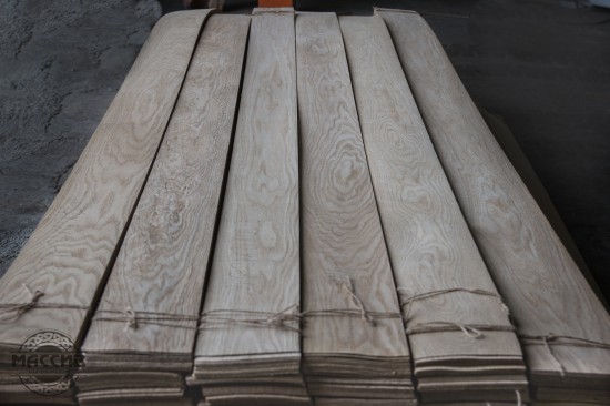 Шпон Дуб 1,5мм (Тангенциальный/Радиальный)