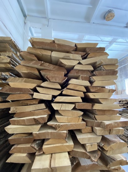 Доска столярная. Береза. Длина 2 - 3,2 м, толщина 50 мм