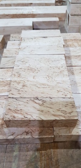 Брусок Карельской Березы