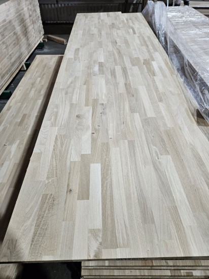 Мебельный щит Дуб сращенный 20*600*3000 ВВ